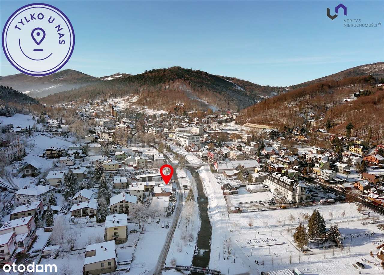 Dom z dwoma niezależnymi mieszkaniami w centum-19