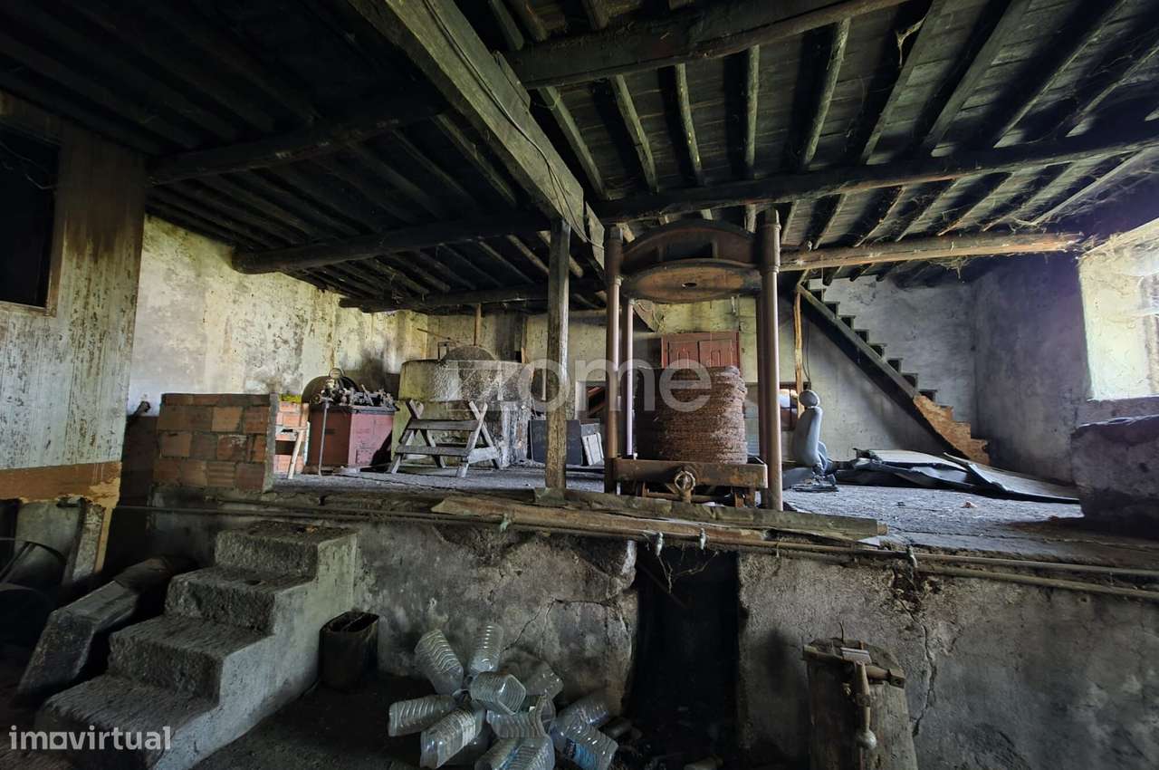 Quinta com lagar e moagem| Teixoso, Covilhã-7