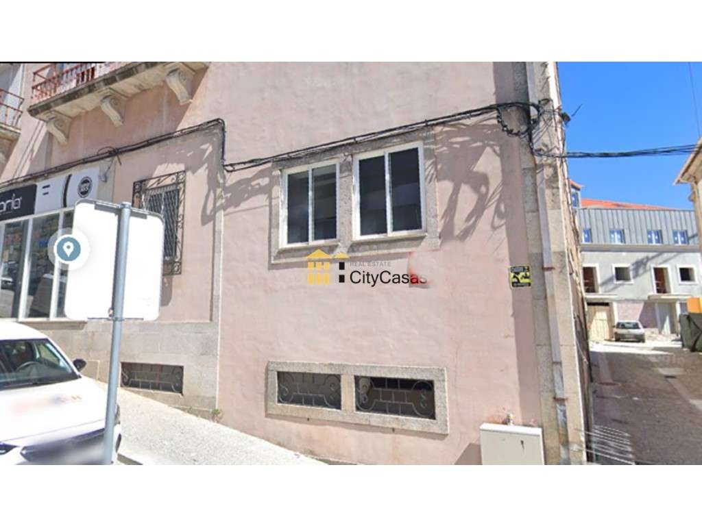 Cave à Escola Superior de Tecnologia e Gestão - Grande imagem: 5/12