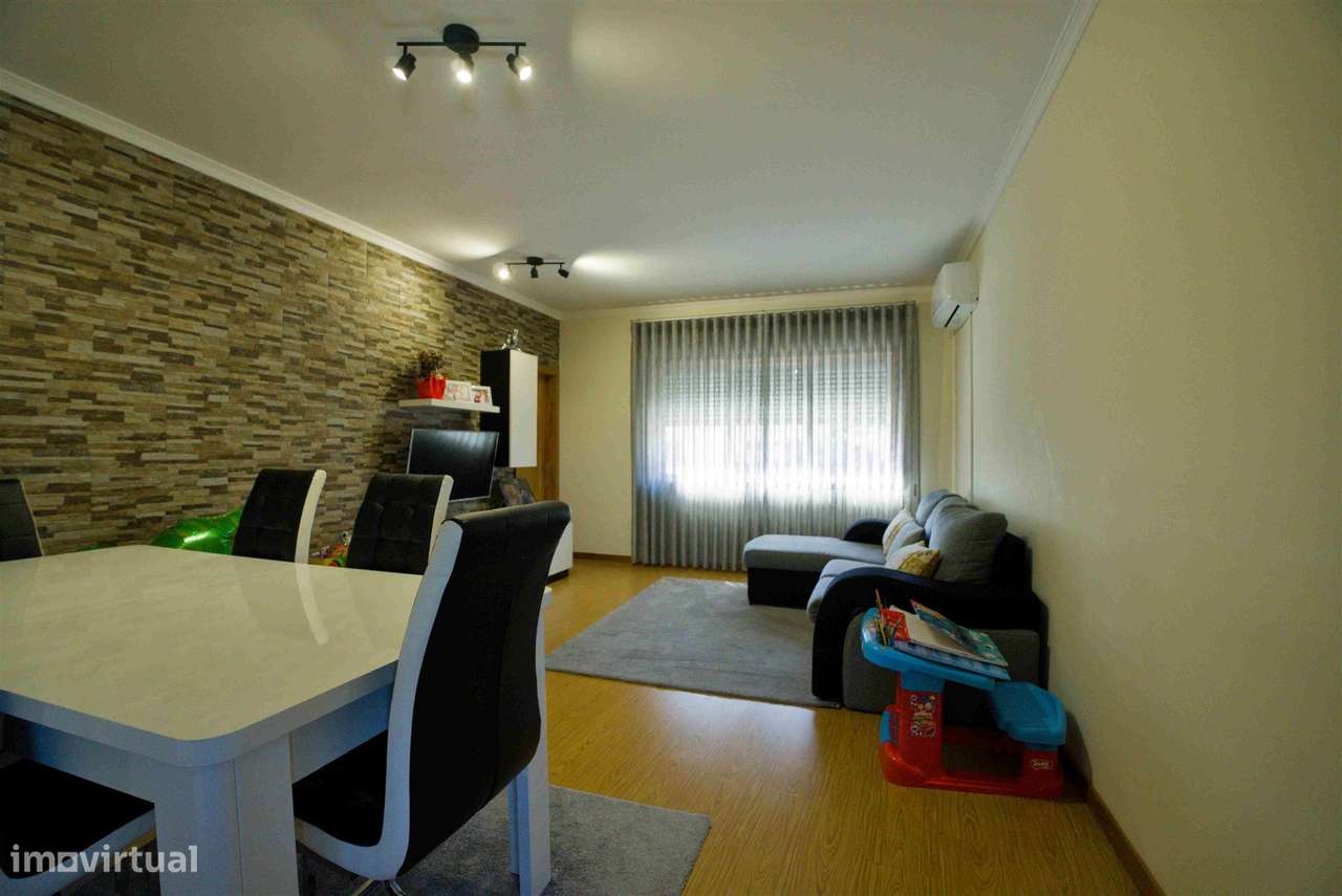 Apartamento T2 Venda em Canelas,Penafiel-25