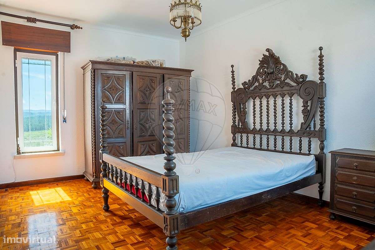 Moradia T4 para venda-14