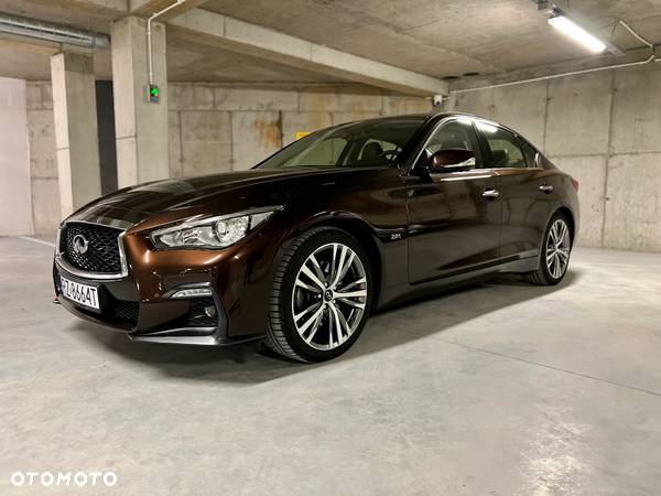 Infiniti Q50 2.0t Sport Sound Studio by Bose - 6