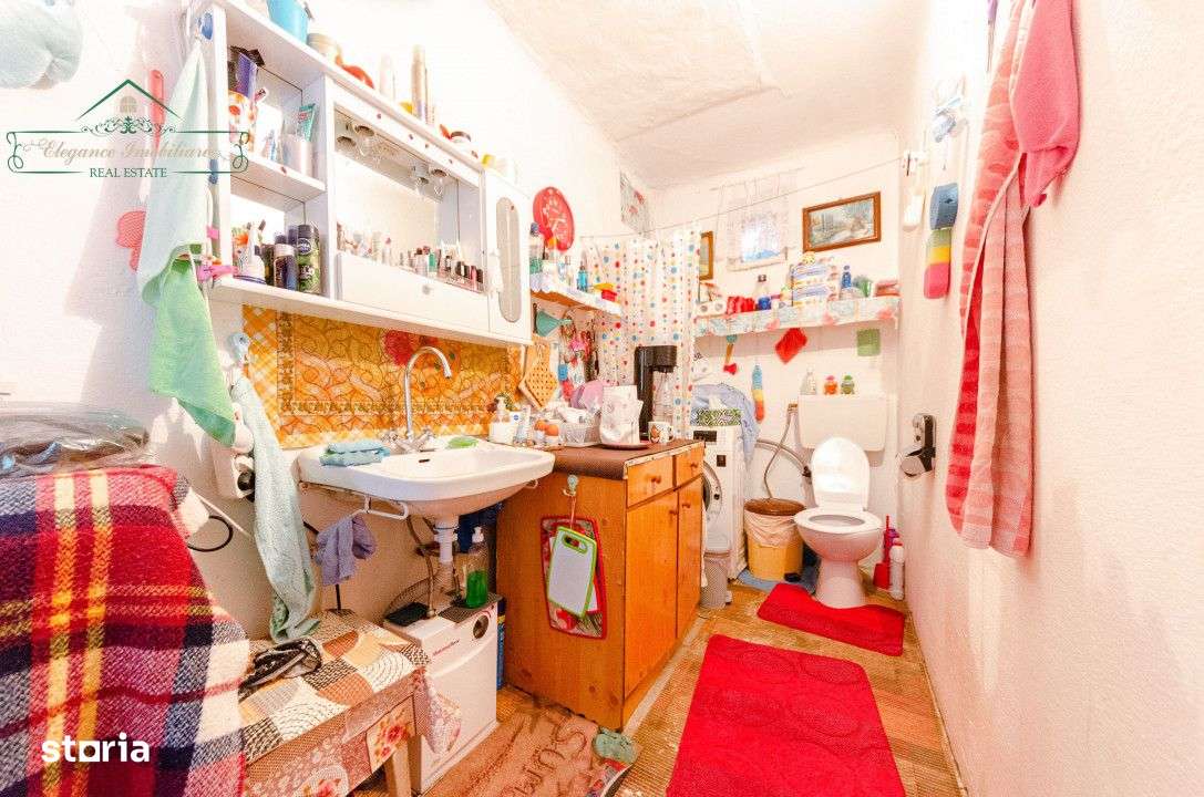 Casa cu 2 camere si 900 mp teren, zona Subcetate, Arad - Imagine principală: 5/6