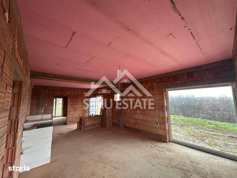 Casa 130 mp, teren 2800 mp, priveliste superba – Marginimea Sibiului - Imagine principală: 5/19