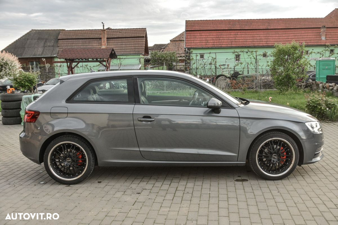 Audi A3 1.4 TFSI S line Sportpaket - 8