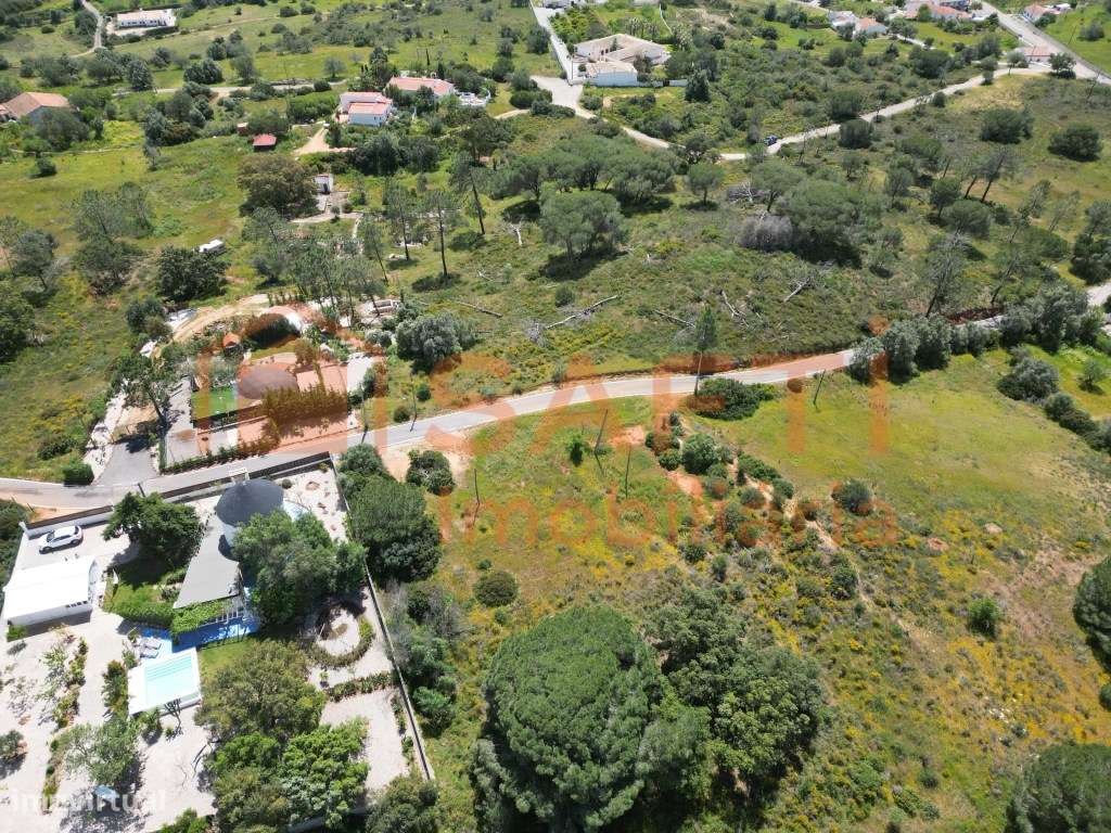 Terreno rústico em Porches, Lagoa - Grande imagem: 4/28