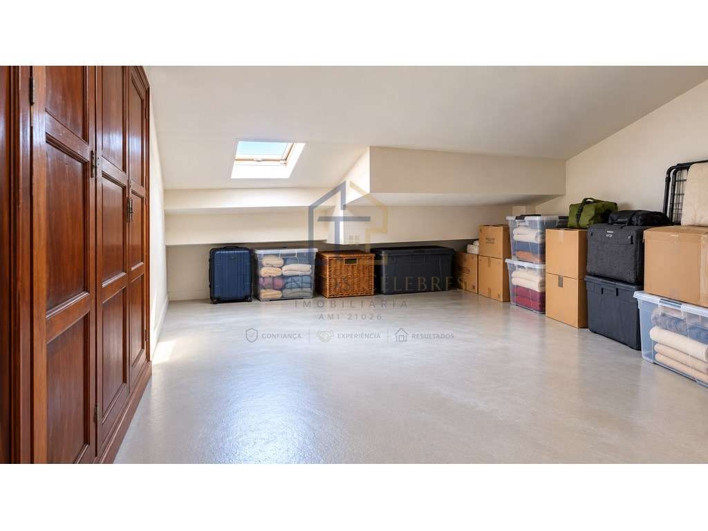 Moradia V5 com Quintal, Anexo e Terraços a 100mt da praia das Caxin...-19