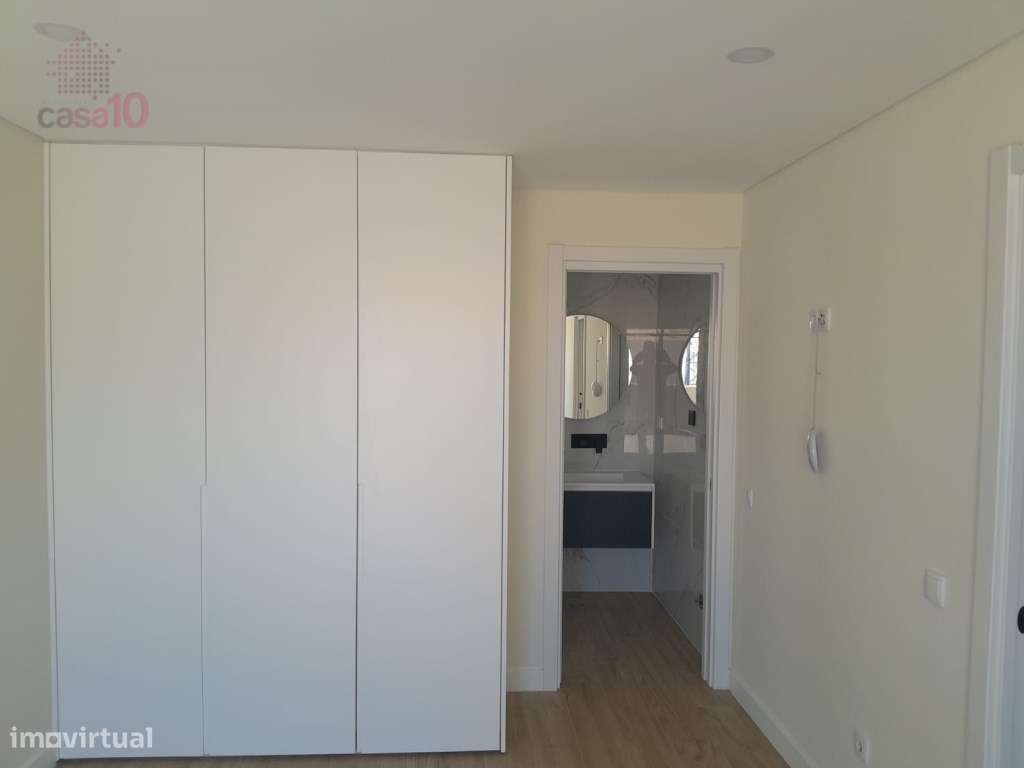 Apartamento T4 Duplex novo para venda em Almancil-8