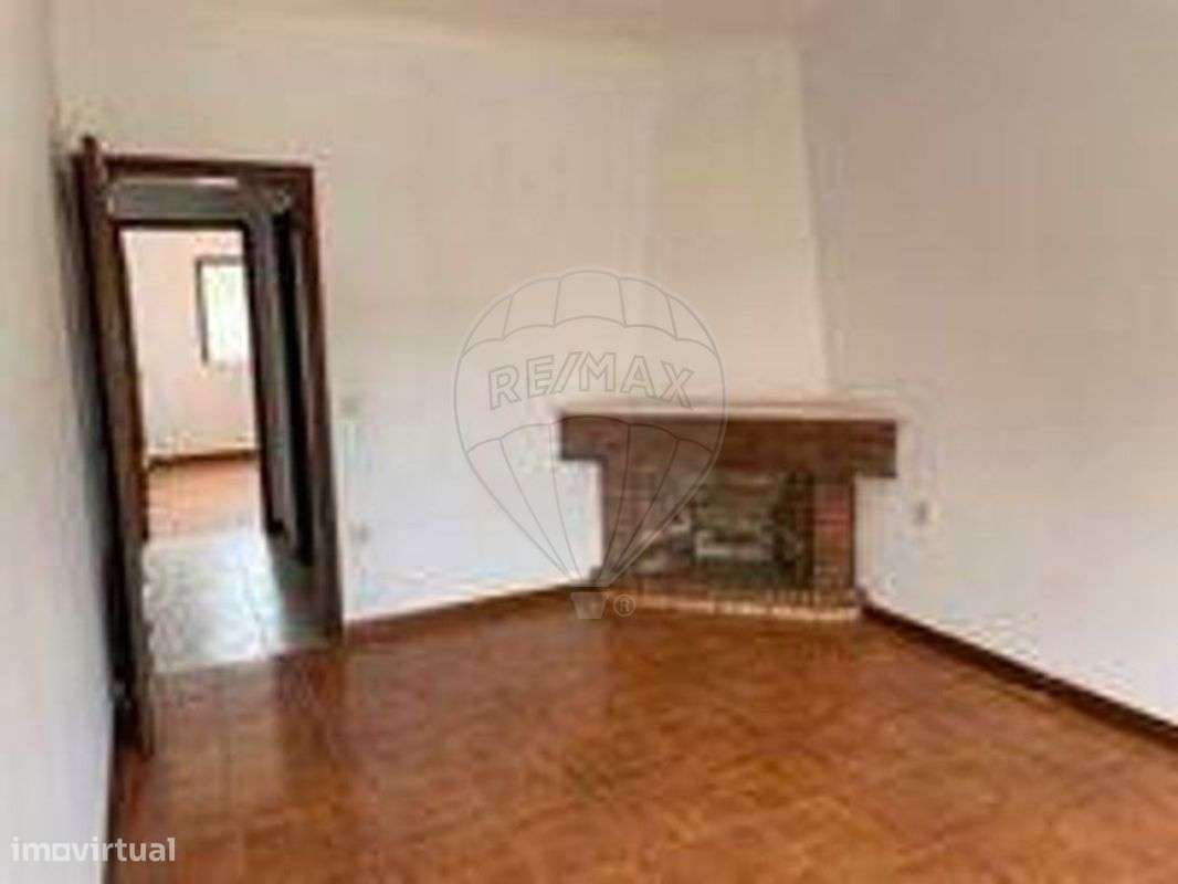 Apartamento T2 para arrendamento - Grande imagem: 2/6