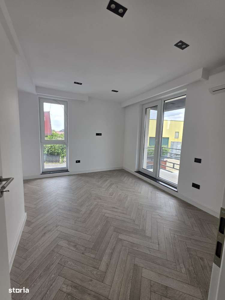 Vilă Individuală cu Piscină în Otopeni COMISION 0!-17