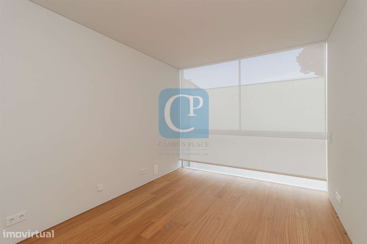 Moradia nova V5 à Avenida dos Combatentes no Bonfim, Porto-30