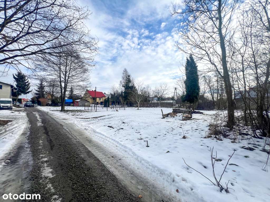 Działka 700m2 z mediami | Jasionka-3