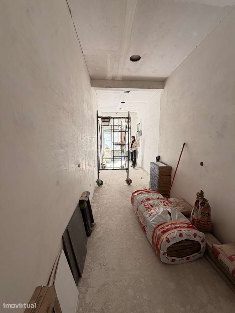 Loja para arrendar - Totalmente renovada - Grande imagem: 4/4