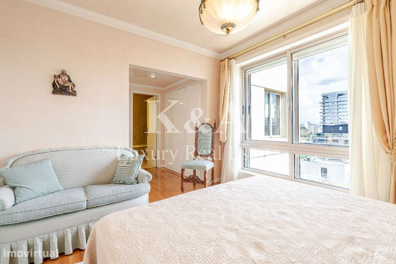 Apartamento T6 duplex com vistas panorâmicas sobre o Rio Douro e o mar-9