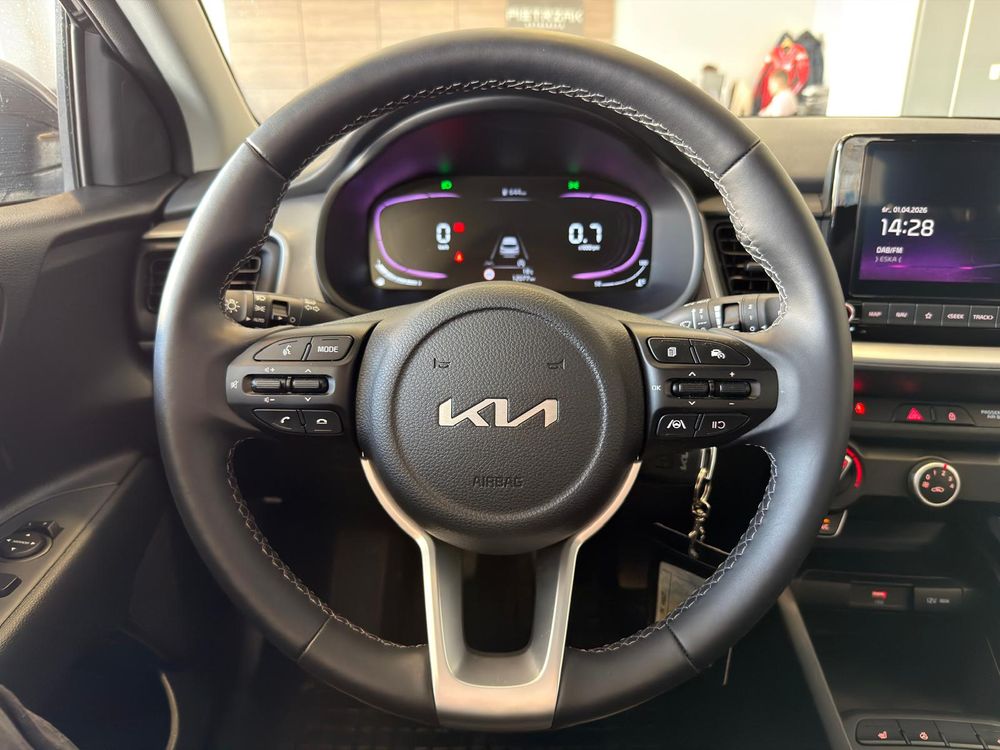 Kia Stonic M+ Smart Salon Polska