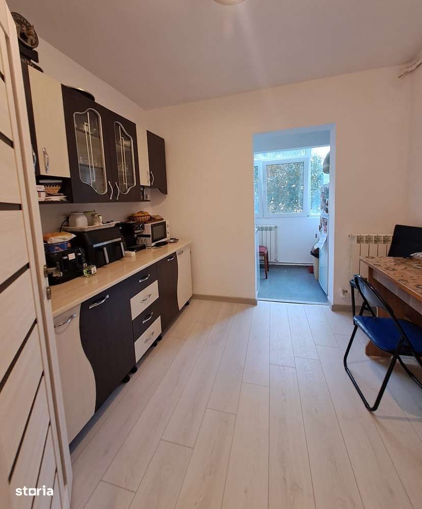 Apartament 3 camere Navodari Renovat-5