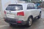 Dezmembrari/Dezmembrez Kia Sorento 2.2 4X4  dCi Automat D4HB - 3