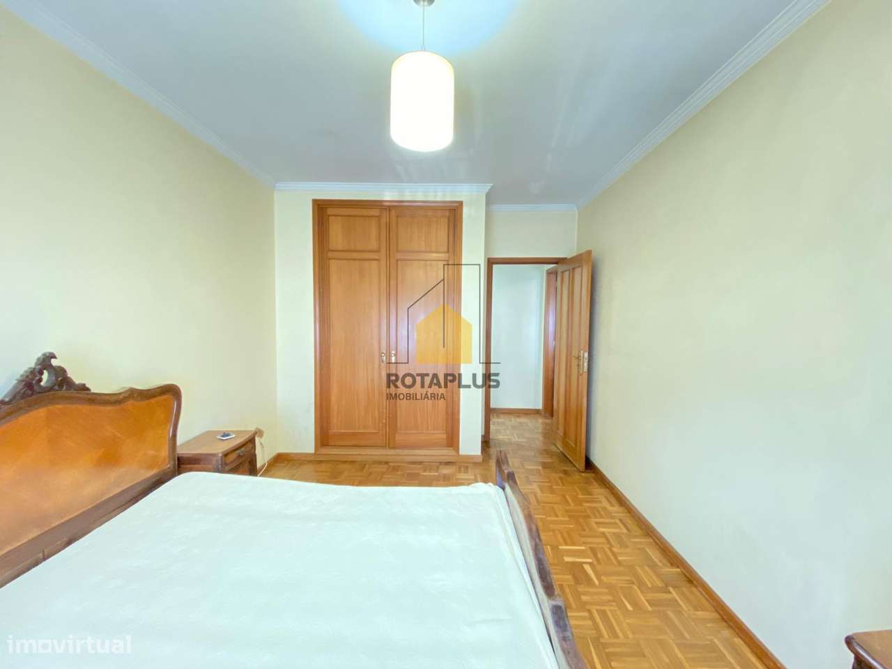 Apartamento T2 Urb. dos Altos-16