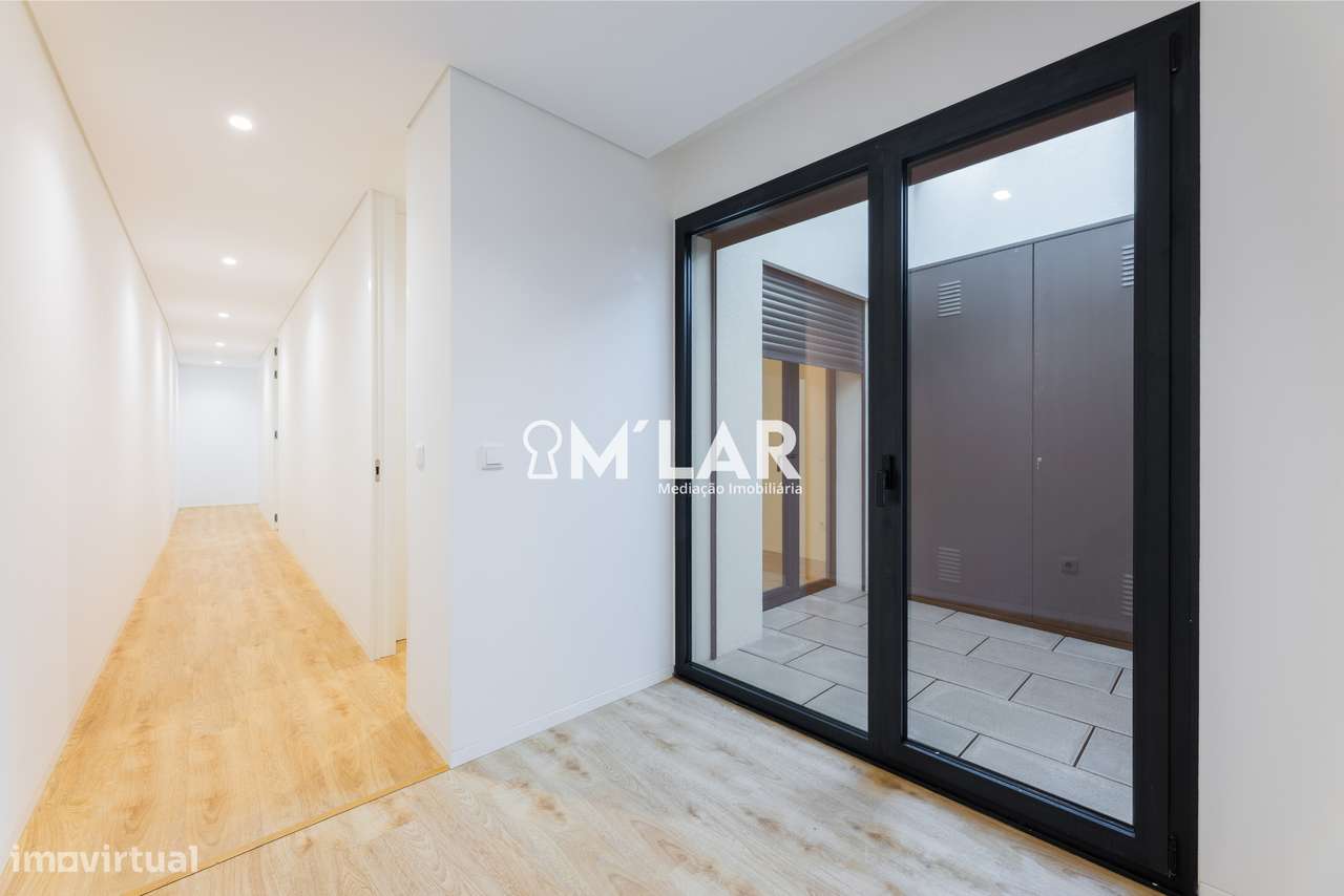 Apartamento T3 com piscina, Novo, no Centro de Vila Verde-16