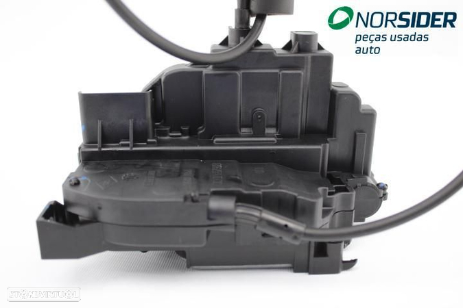 Fecho da porta tras esquerda Renault Scenic III Fase I|09-11 - 2