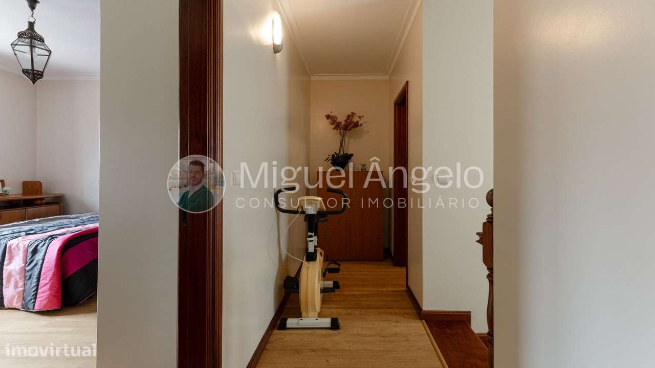 Moradia T3 com jardim, garagem e excelente espaço exterior na Torreira-25