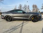 Ford Mustang - 10