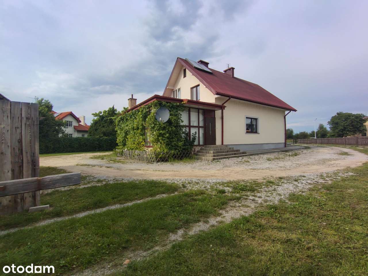 *NOWA NIŻSZA CENA* Dom wolnostojący w spokojnej okolicy - Pełny obrazek: 4/12