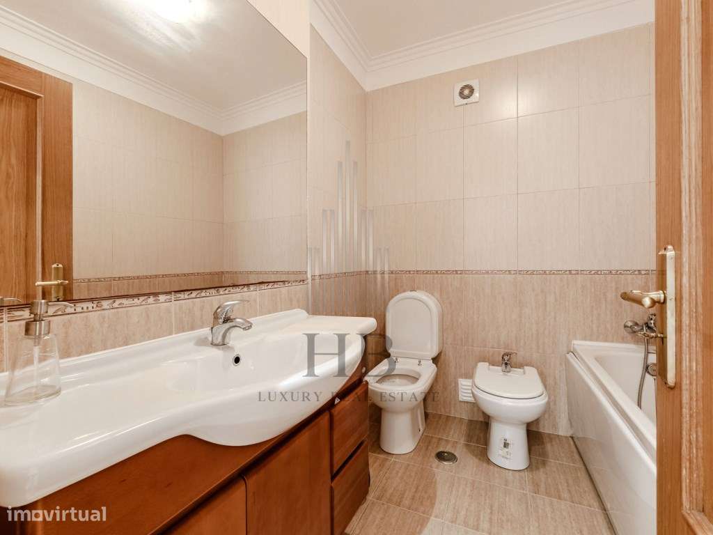 Apartamento T4 em Condomínio Privado com Piscina | Alcabideche | Ca...-24