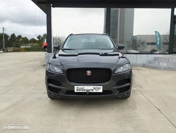 Jaguar F-Pace 2.0 i4D Portfolio Aut. - 2