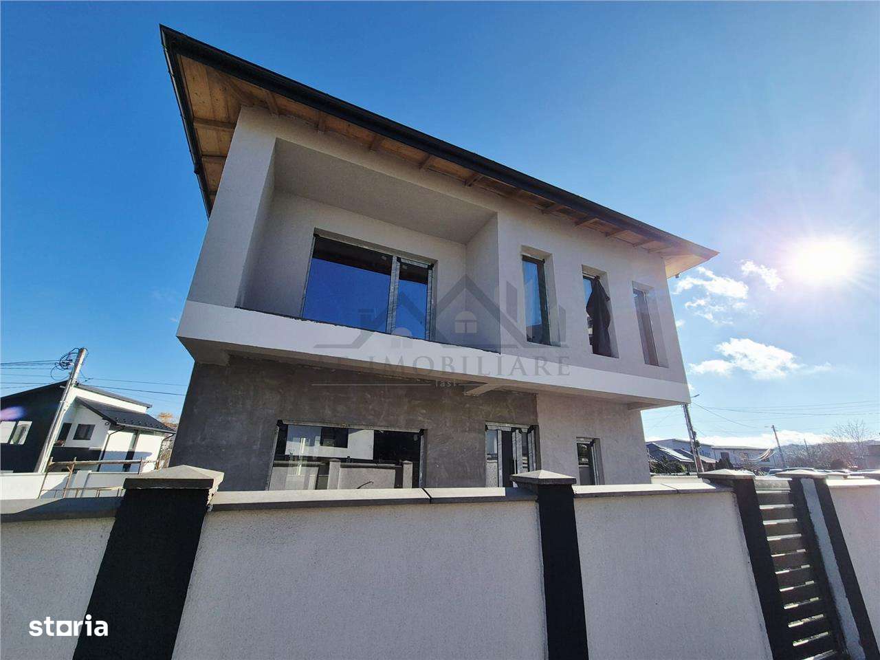 Casa individuala si intabulata cu garaj - Imagine principală: 1/20