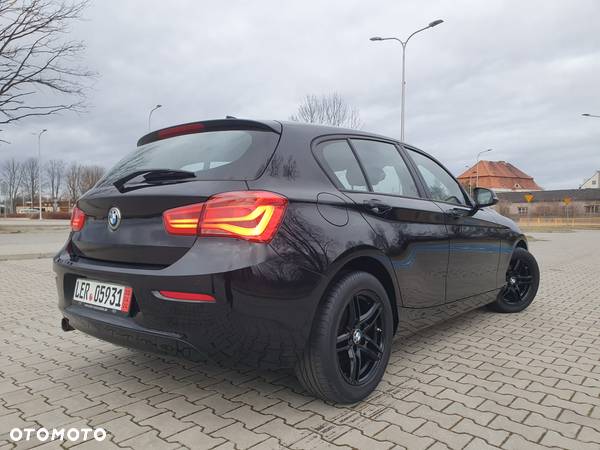 BMW Seria 1 116i Sport Line - 15