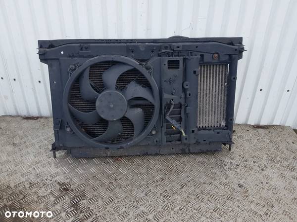 Chłodnica Wody Wentylator Intercooler Citroen C4 Picasso 2.0 HDI - 2