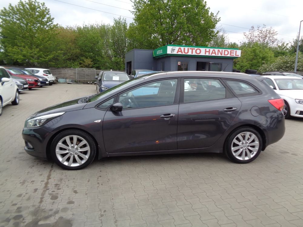 Kia Ceed II 1.6 CRDi XL 2012