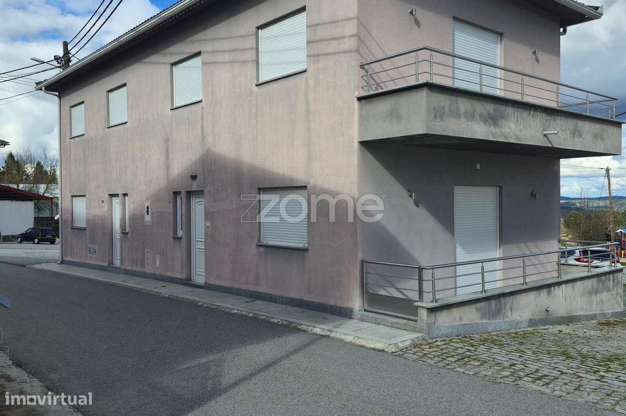 Moradia T3 com garagem - Grande imagem: 2/28