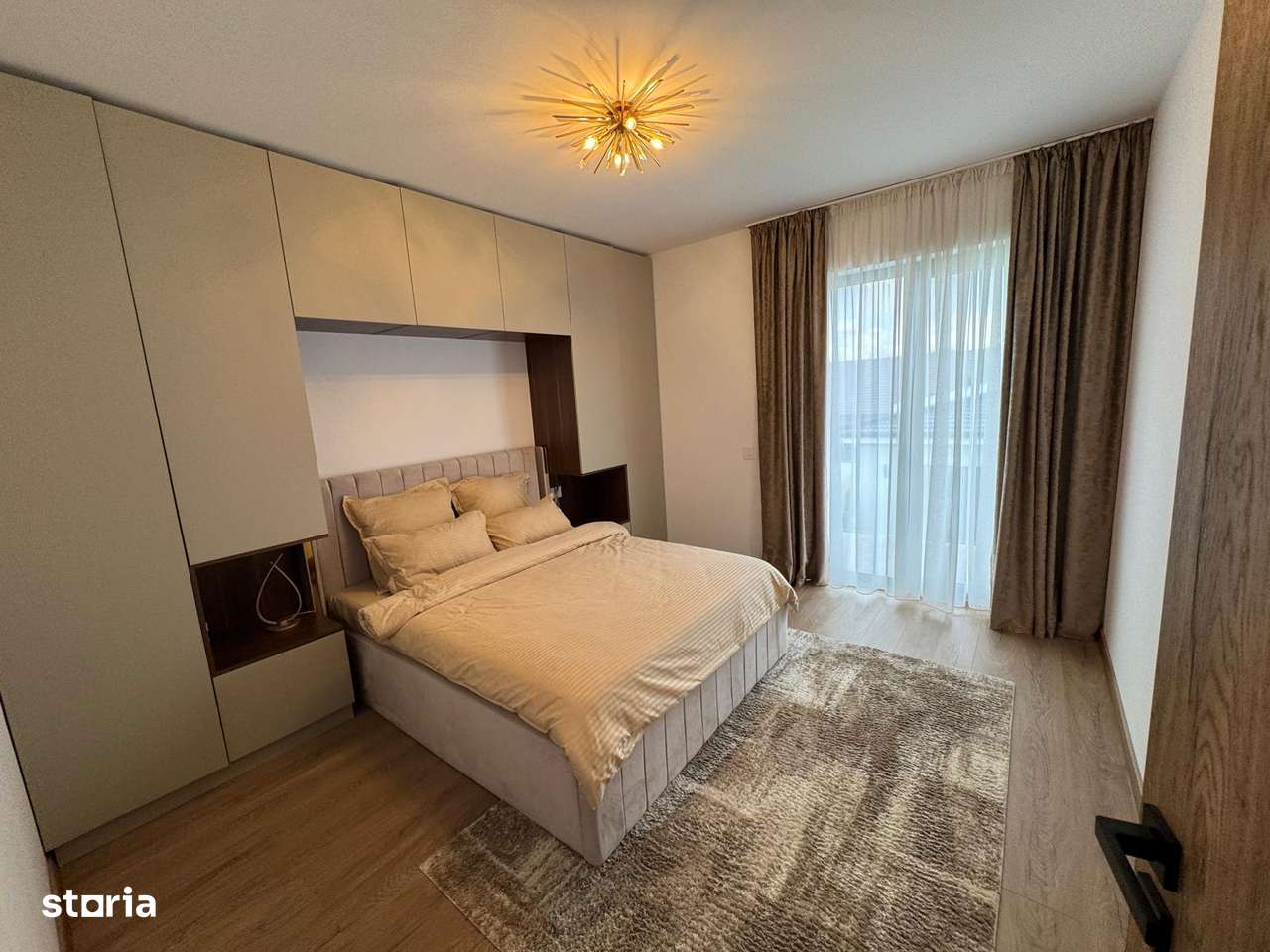 Vila Lux 6Camere & Anexa Tren 687mp Giroc 687.000 euro-12