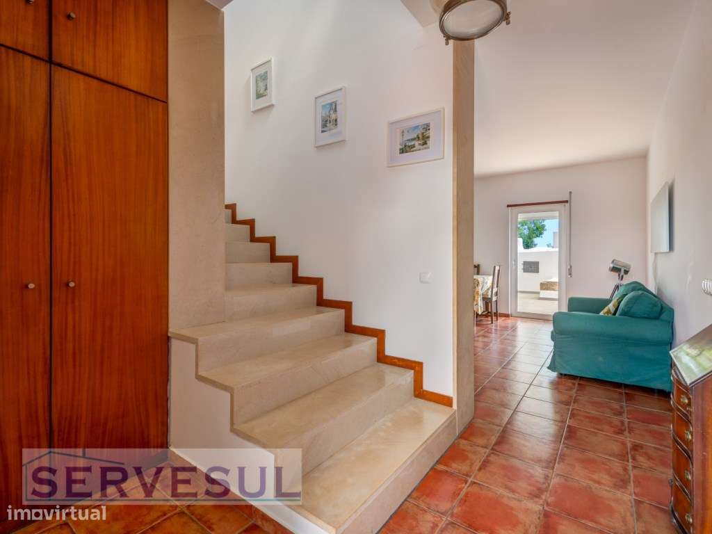 Luxuosa Moradia de luxo de 2 andares composta por 4 quartos, com um...-40