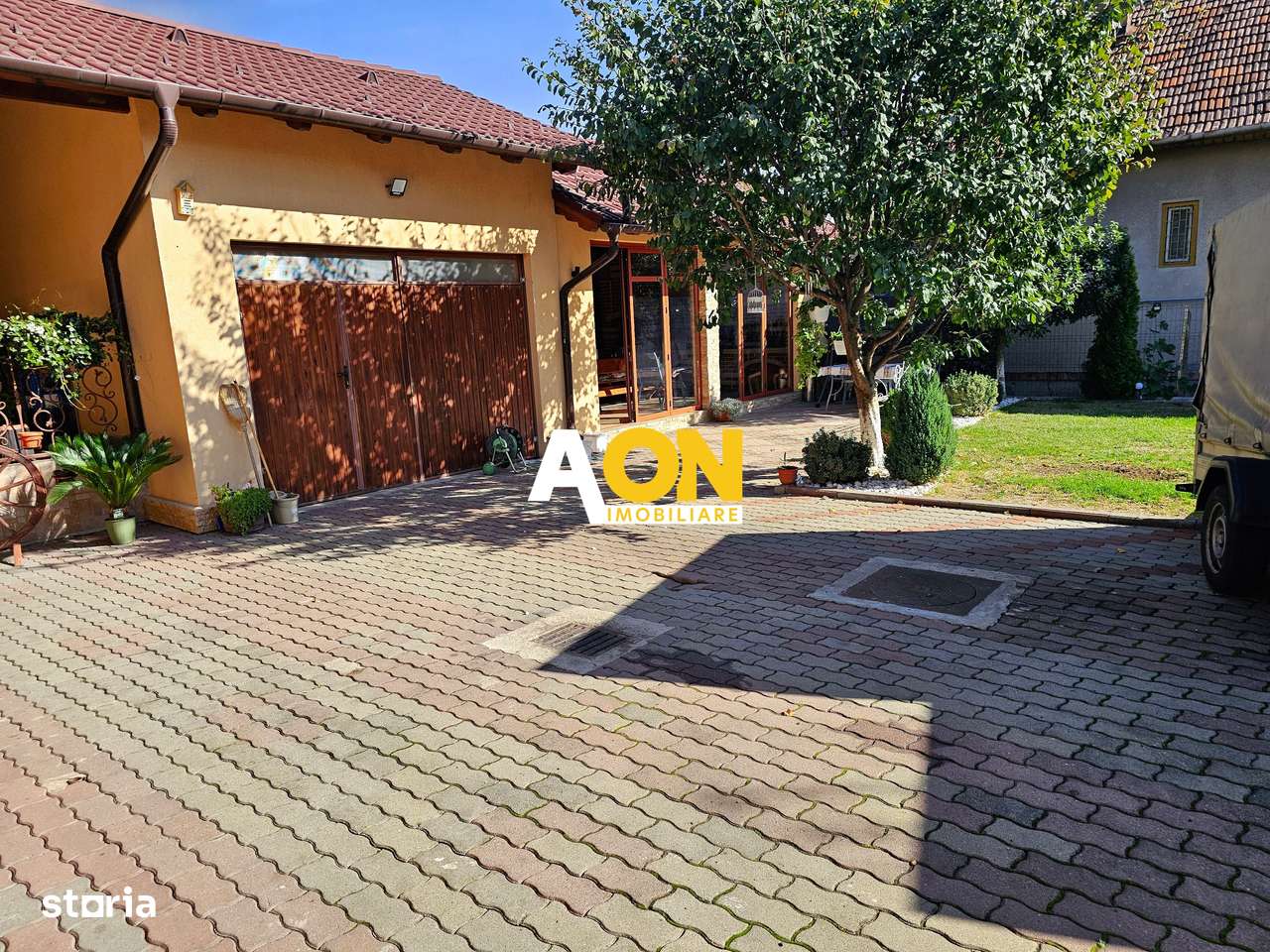 Casa renovata, 4 camere, 2 terase, mobilata, utilata, 568 mp teren - Imagine principală: 4/16