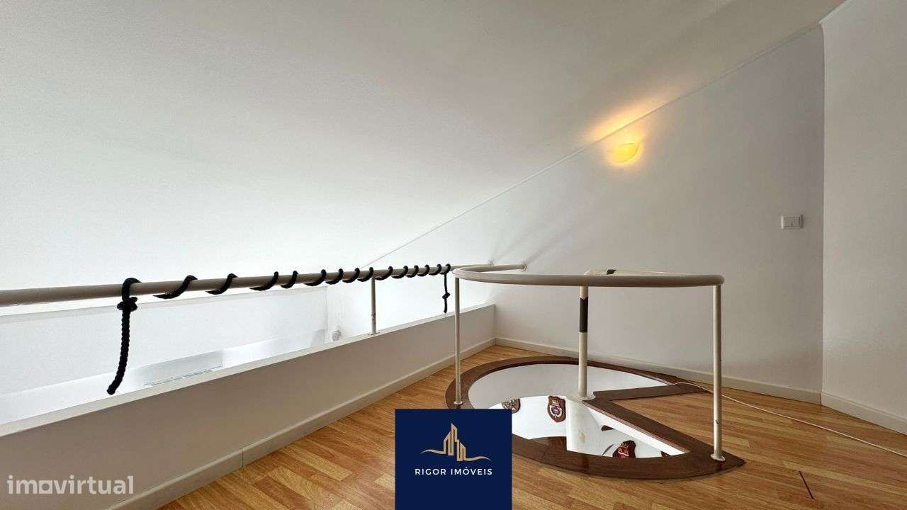 Apartamento T1+1 Duplex | Póvoa de Varzim - Centro | Oportunidade-25