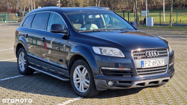 Audi Q7 3.0 TDI Quattro Tiptronic - 8