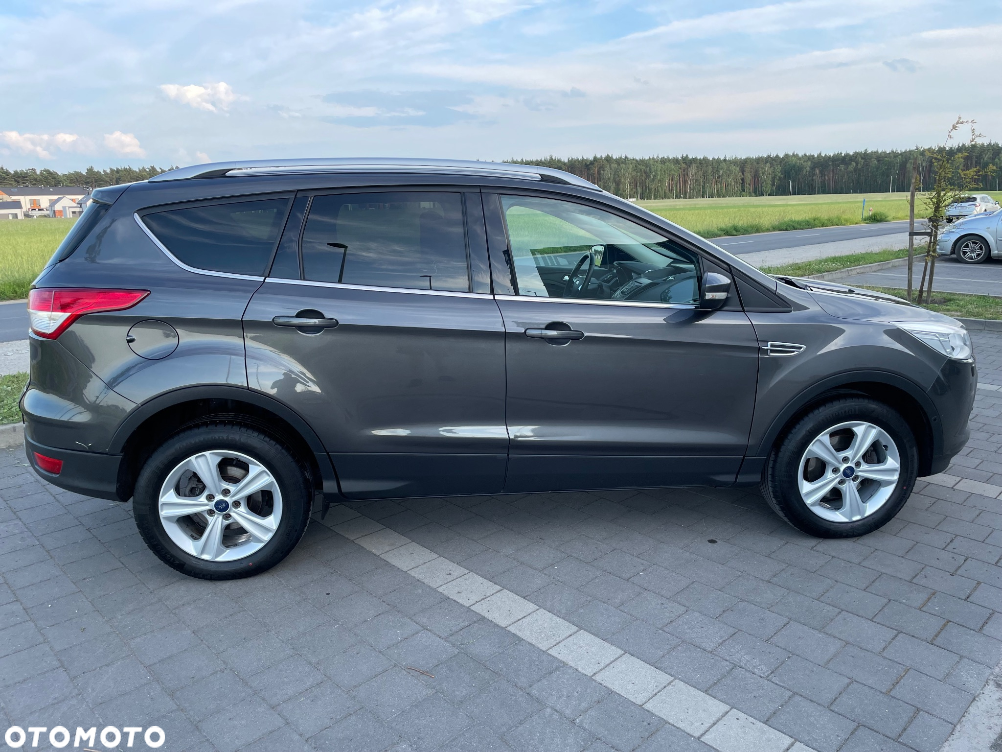 Ford Kuga - 11