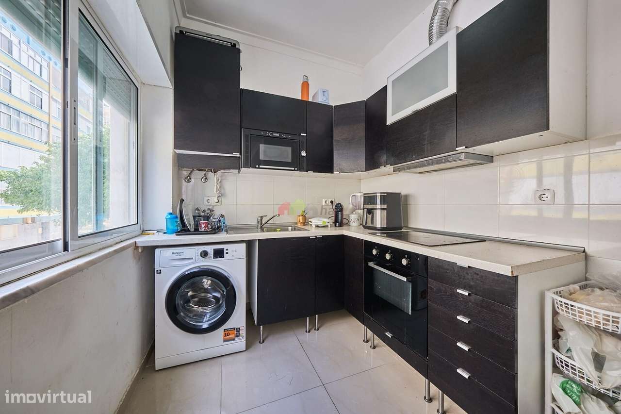 Apartamento T3 com 2 Wc´s e arrecadação-6