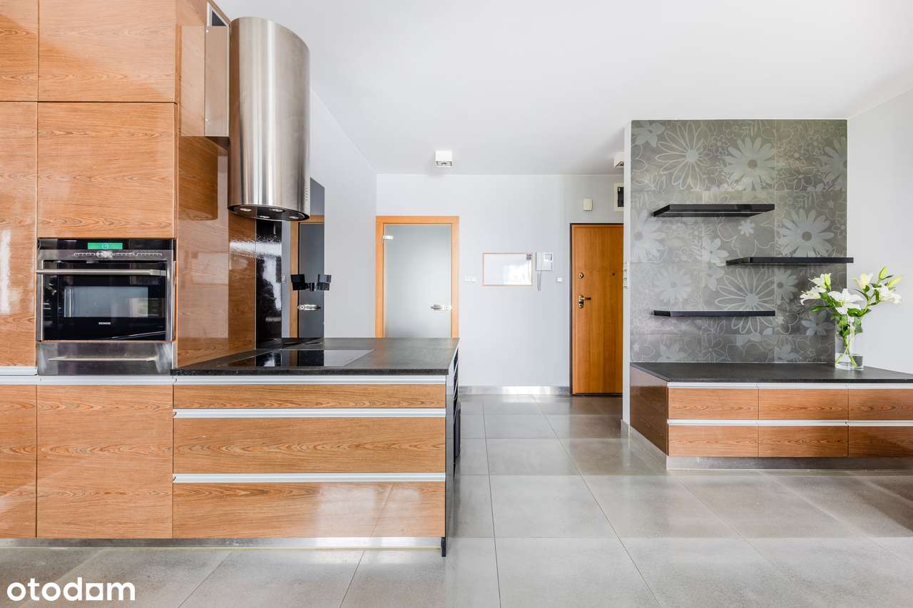 Przytulna kawalerka gotowa do wprowadzenia tuż przy Promenadzie-4