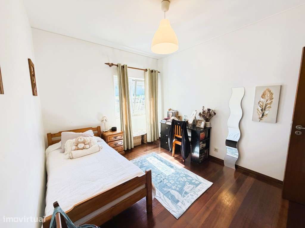 Apartamento T3 em Mafra | Excelente Localização e Vista Desafogada-13