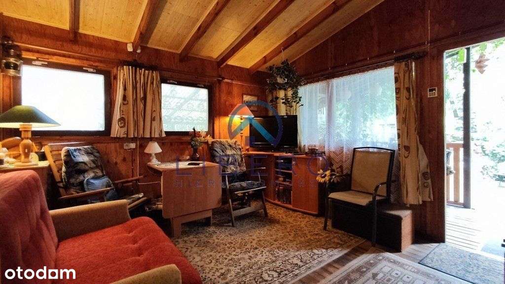 Zadbana nieruchomość rekreacyjna blisko Narwi-9