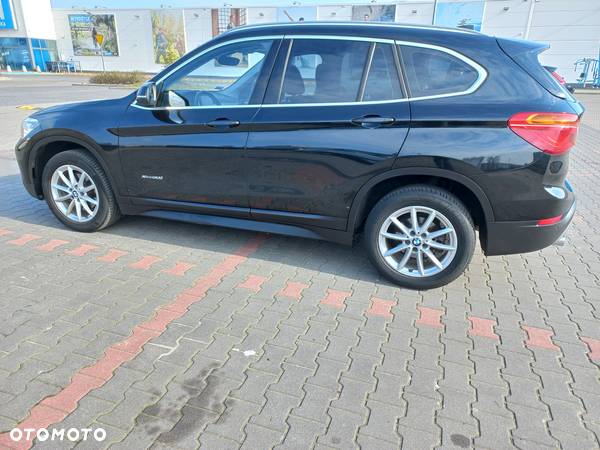 BMW X1 sDrive18d Business Edition - 2