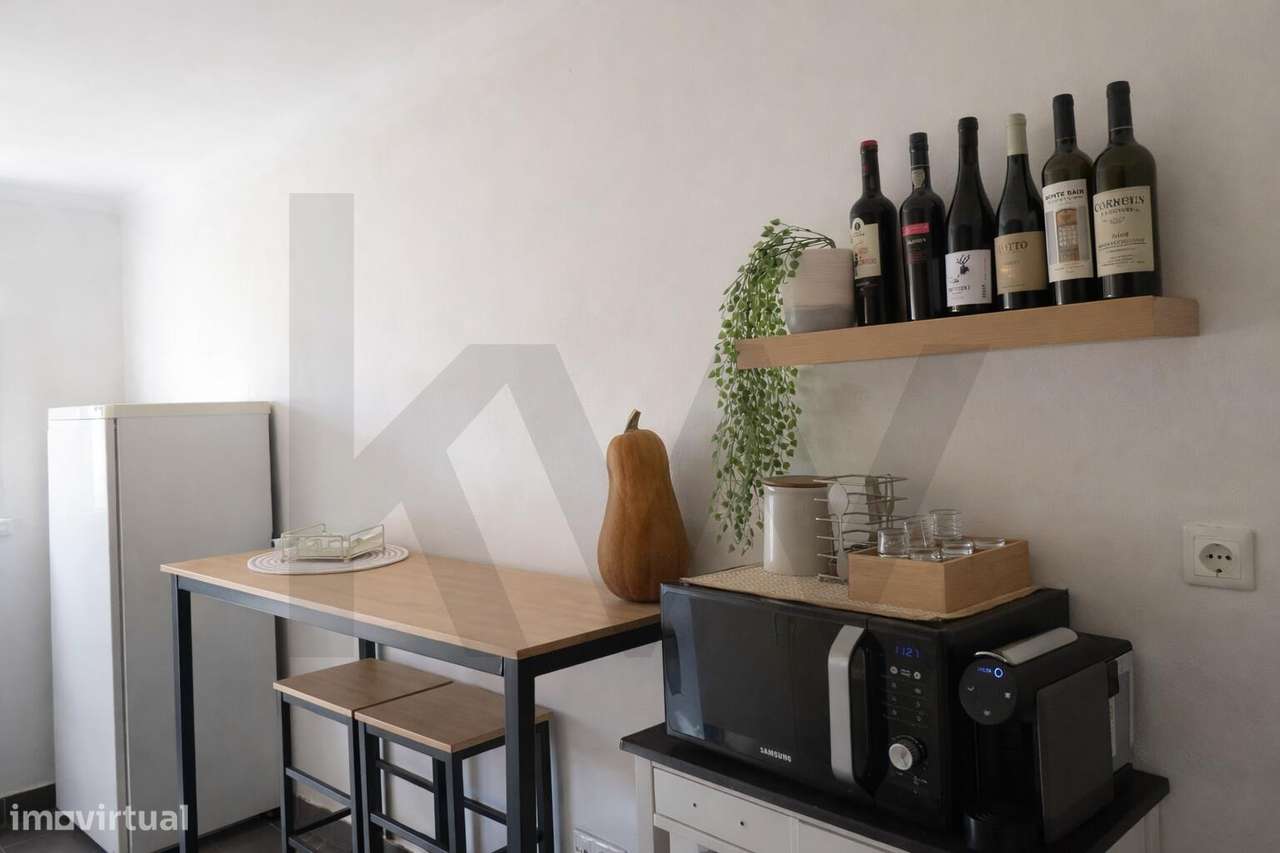Apartamento T1 transformado em T2 - Renovado - Alto Seixalinho - Barre - Grande imagem: 5/12