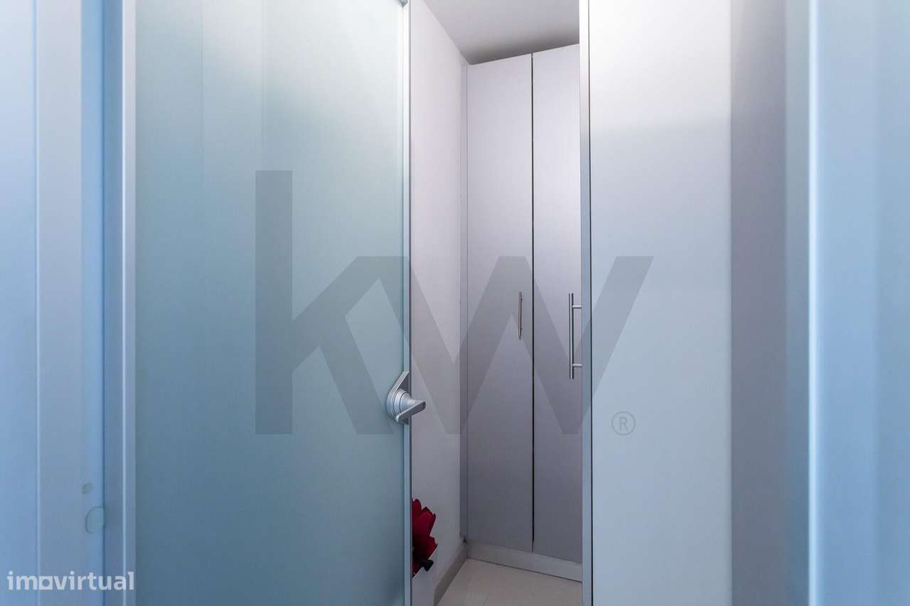 Moradia T3 com piscina, no Palmela Village-55