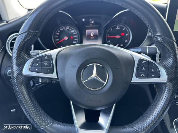 Mercedes-Benz GLC 250 d 4Matic 9G-TRONIC AMG Line - 26