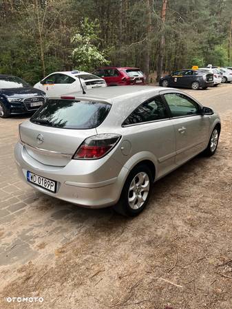 Opel Astra - 4