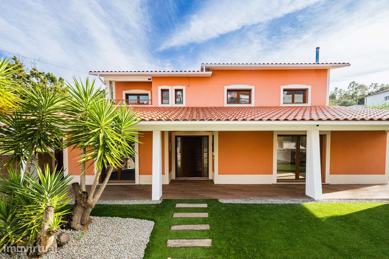 Moradia T4 renovada | Piscina Aquecida - Parceiros-13